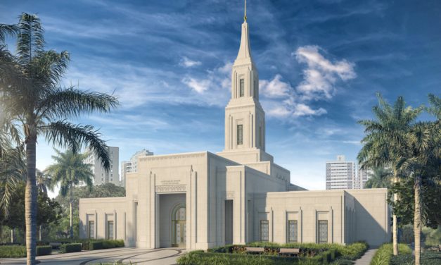 Puertas abiertas y dedicación para los Templos de Farmington, Nuevo México, Benin City Nigeria, el Templo de Lagos Nigeria, el Templo de Budapest Hungría y el Templo de Natal Brasil.