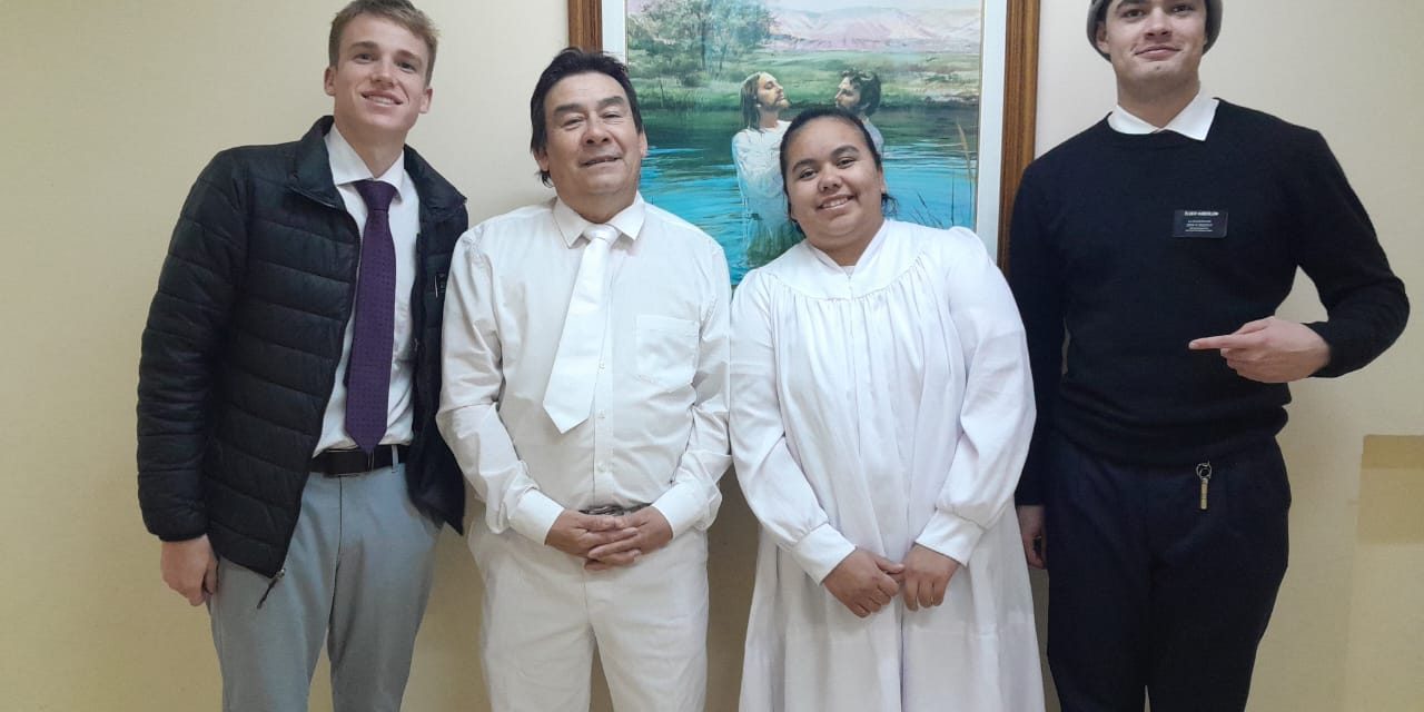 Se bautizo Araceli despues de 3 meses de conocer la Iglesia