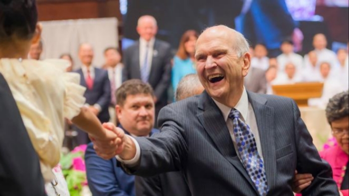 Con profundo pesar anunciamos el fallecimiento del presidente Russell M. Nelson